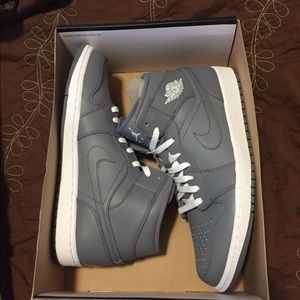 Men’s Air Jordan’s Size 12 (US)